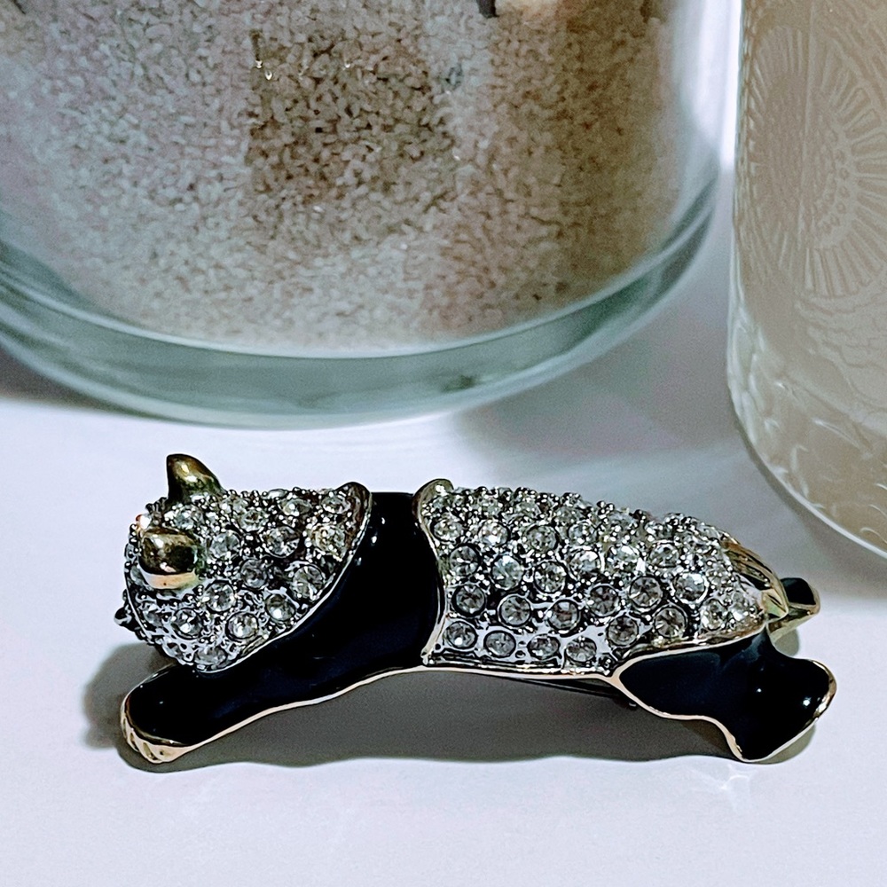 Vintage Panda Bear gold tone black enamel brooch